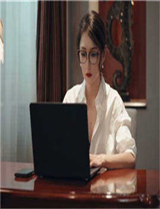 《老师你的兔子好软水好多在线看-女脚奴》